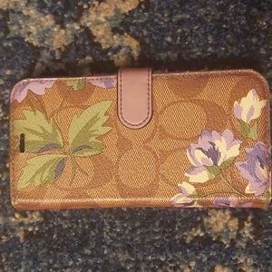 COACH PHONE CASE WALLET FLORAL MONOGRAMMED
